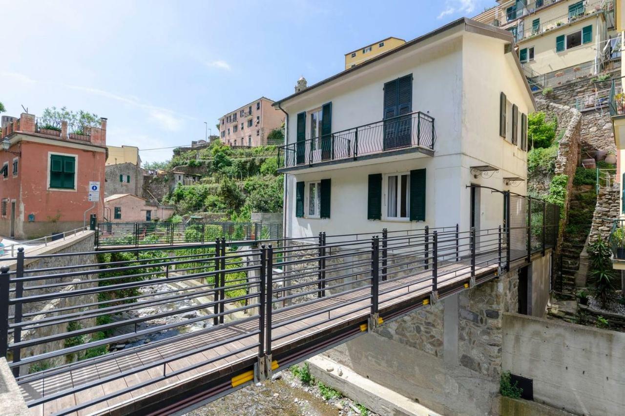 דירות ורנאצה Joivy Family Flat With Little Patio, Cinque Terre מראה חיצוני תמונה